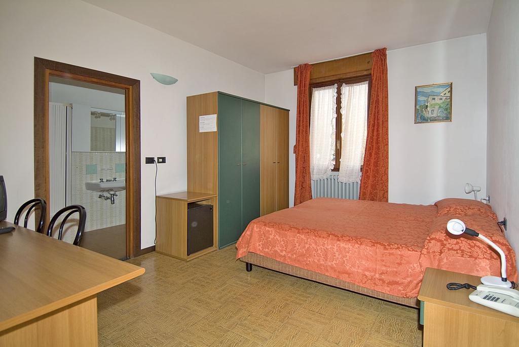 Camping Hotel Au Lac De Como Sorico Exterior foto