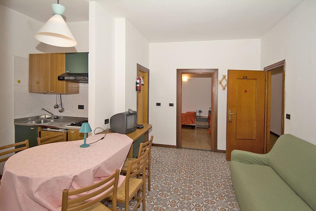 Camping Hotel Au Lac De Como Sorico Cameră foto